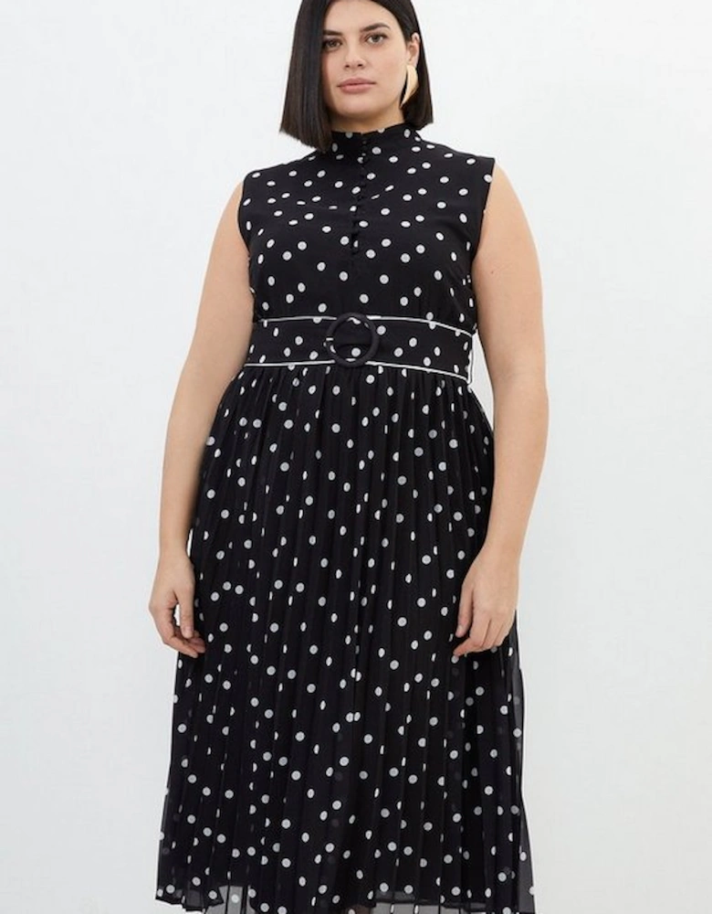 Plus Size Pleated Contrast Georgette Spot Woven Maxi Dress