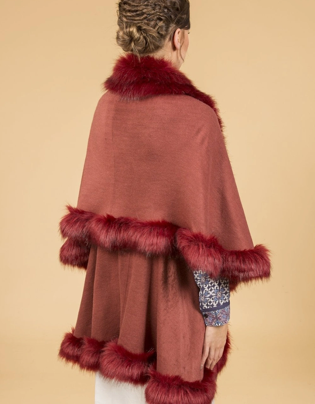 Red Luxury Faux Fur Fine Knitted Cape