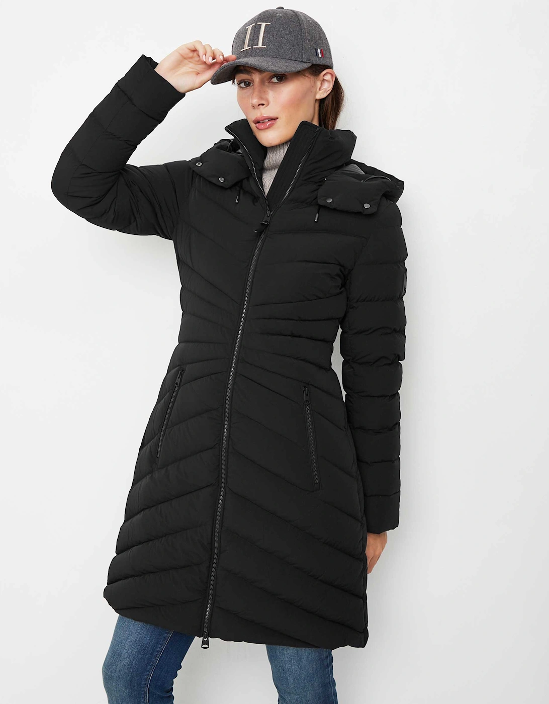 Camea Light Down Jacket