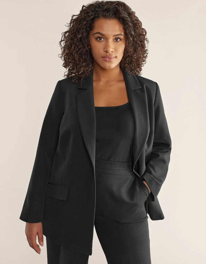 Edge To Edge Blazer Black