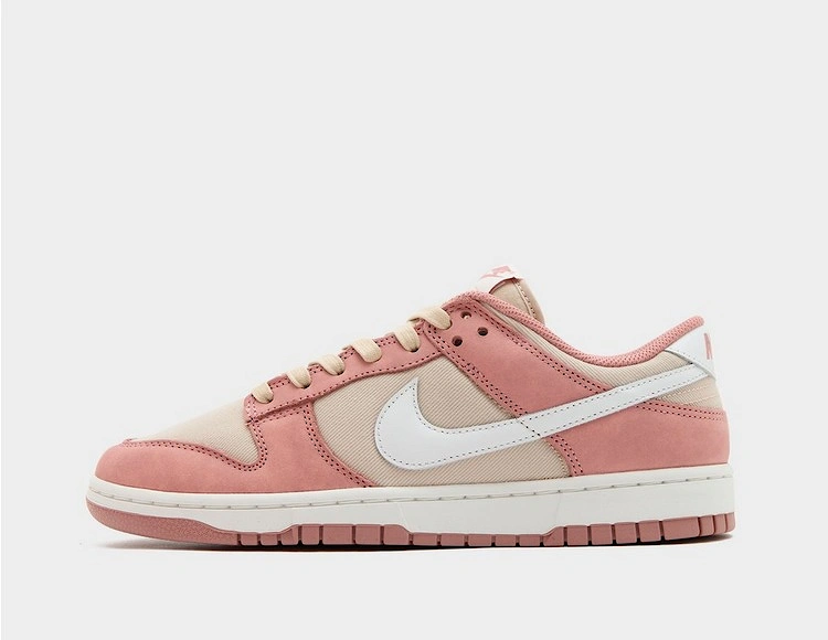 Dunk Low, 7 of 6