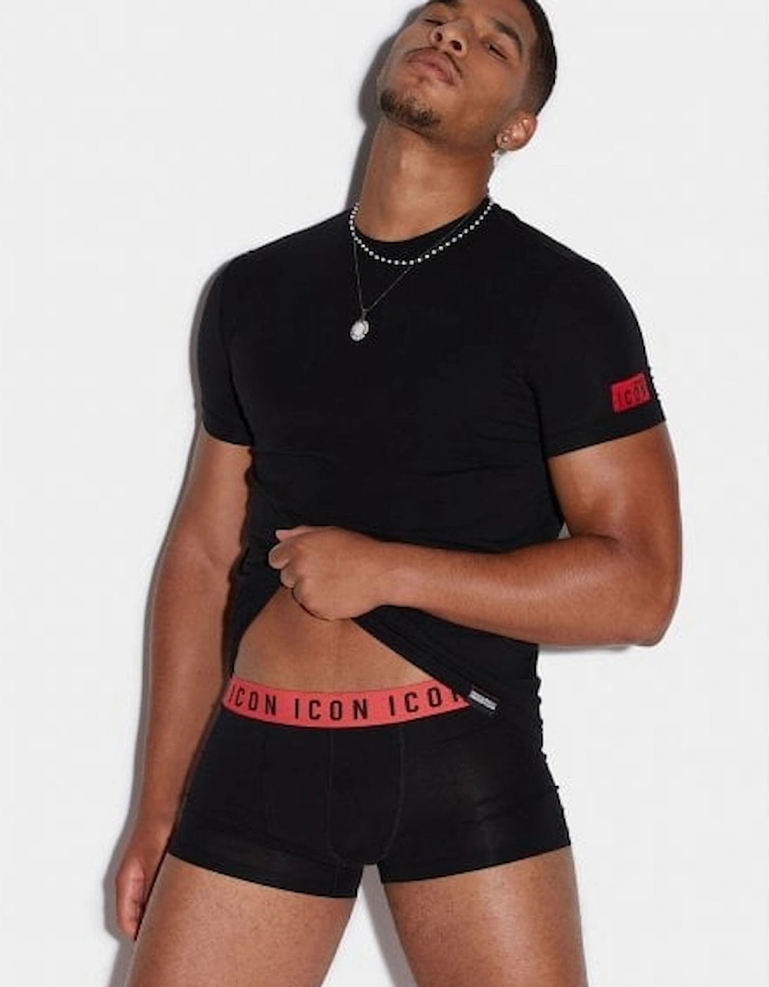 ICON Patch T-Shirt, Black/coral