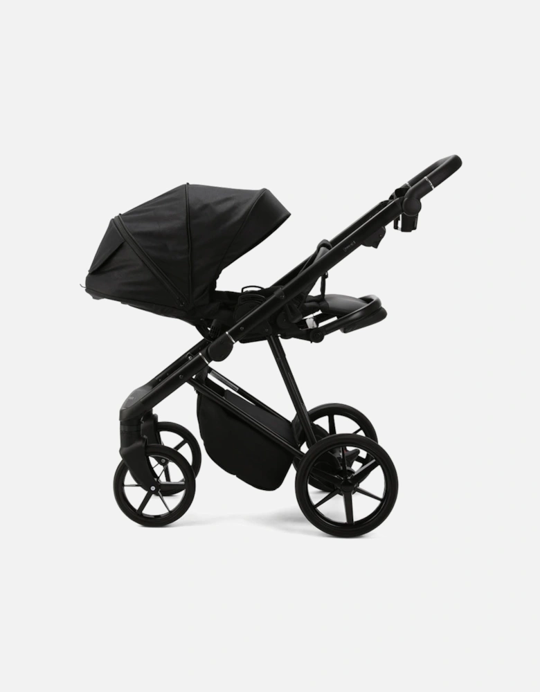 Milano Evo Black - Chassis, Carry Cot, Seat Unit & Accessories