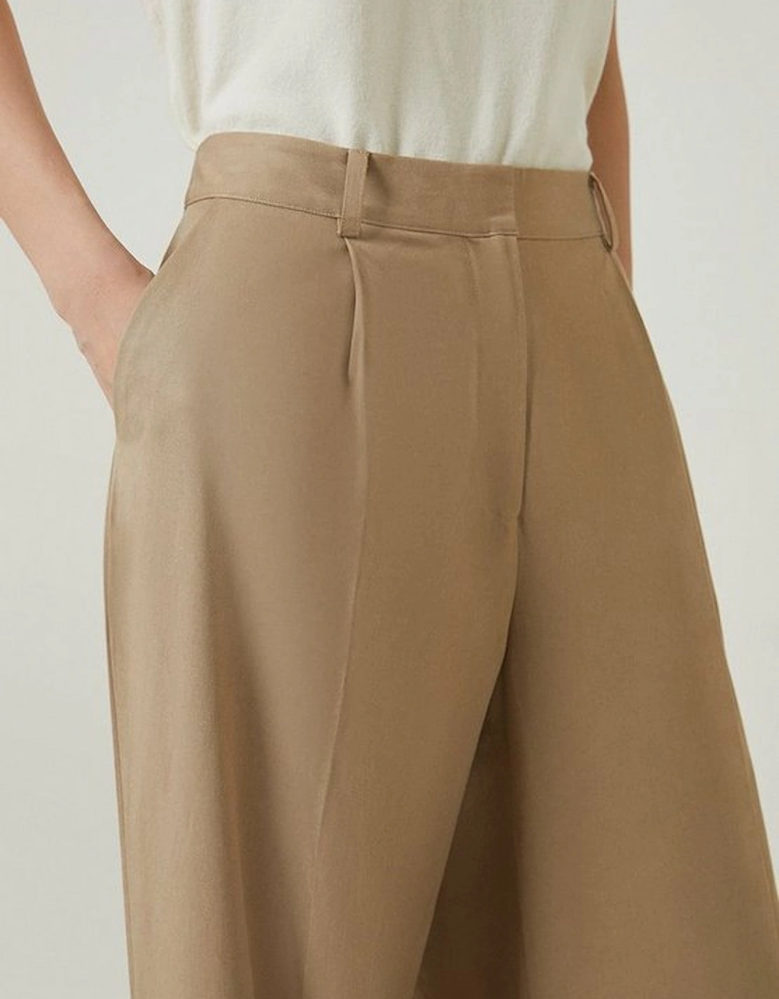 Petite Tencel Cotton Pleated Wide Leg Tailored Trousers