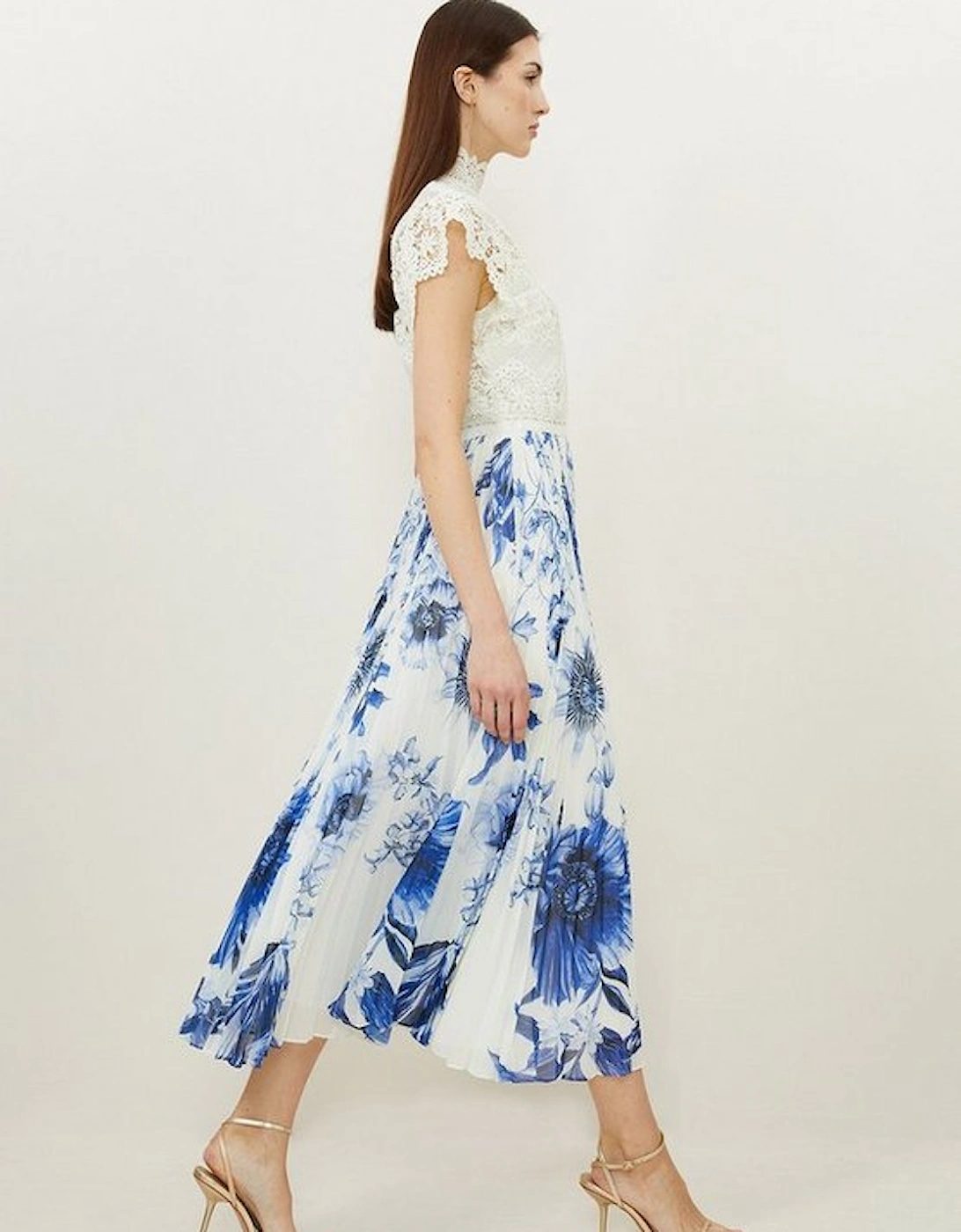 Guipure Lace Floral Print Woven Maxi Dress