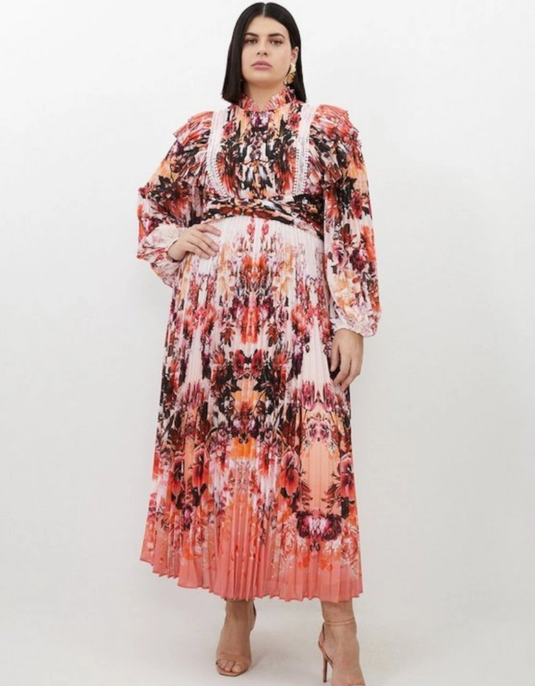 Plus Size Mirrored Floral Print Pleated Woven Maxi Dress