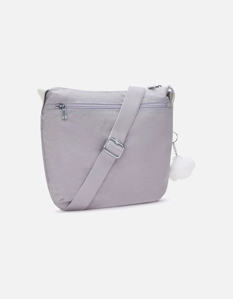 Alvar handbag in Tender Grey