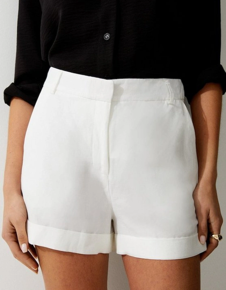 Linen Viscose Fluid Tailored Turn Up Hem Shorts