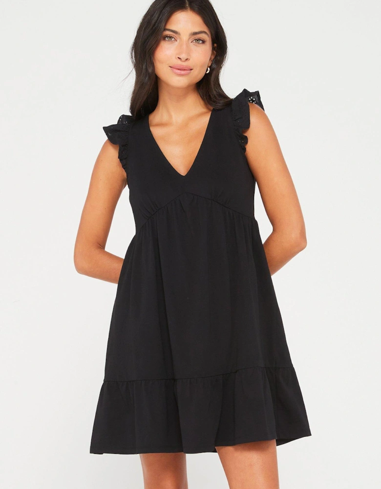 Broderie Sleeve Tiered Beach Dress - Black