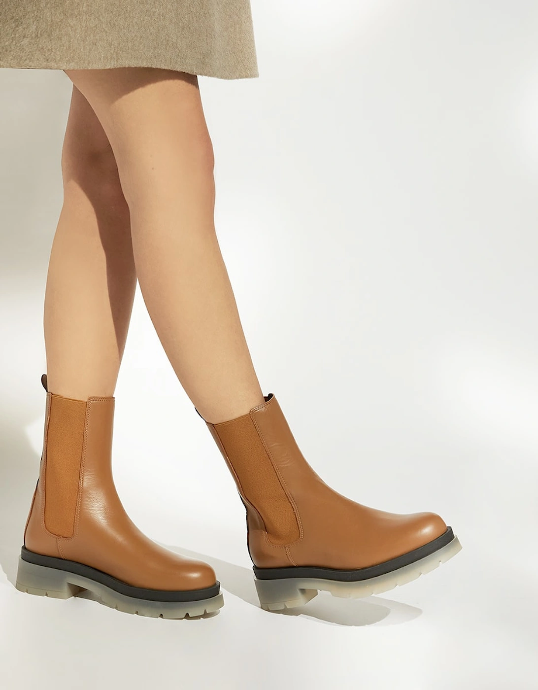 Ladies Palmz - Chunky Sole Chelsea Ankle Boots