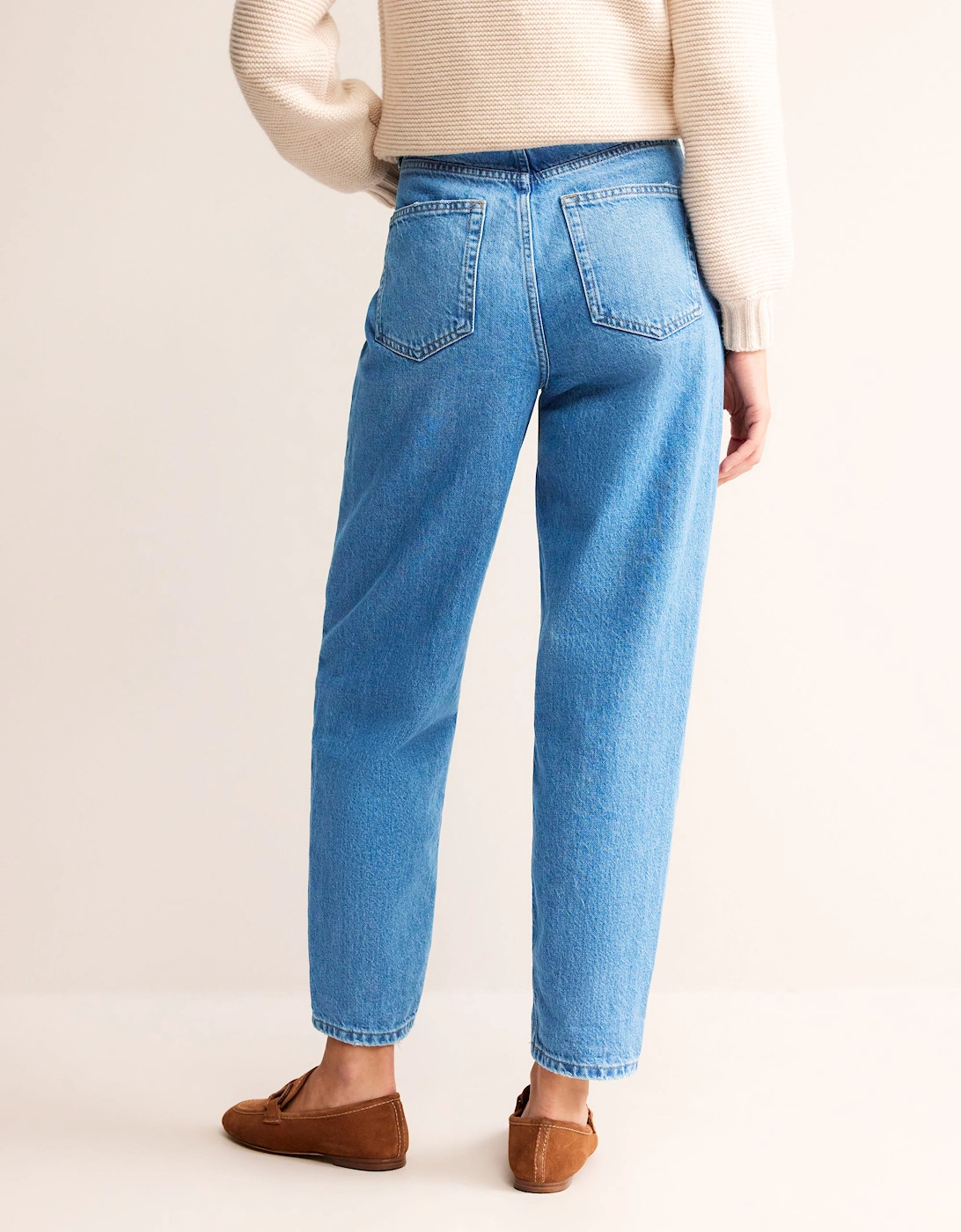 High Rise '90s Tapered Jeans
