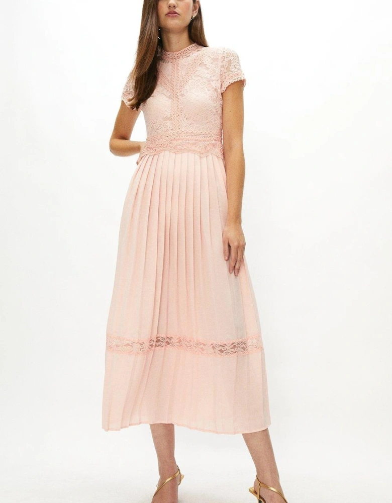 Lace Bodice Pleat Skirt Maxi Dress