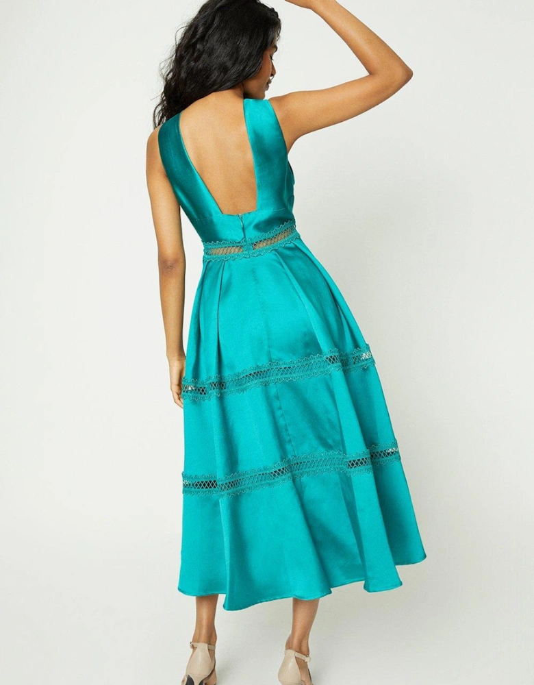 Petite Plunge Neck Twill Midi Dress With Lace Trims