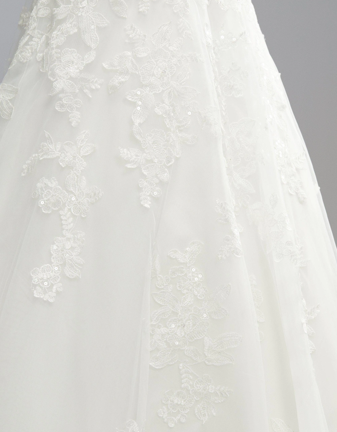 Premium Lace Applique Full Skirted Princess Wedding Dress