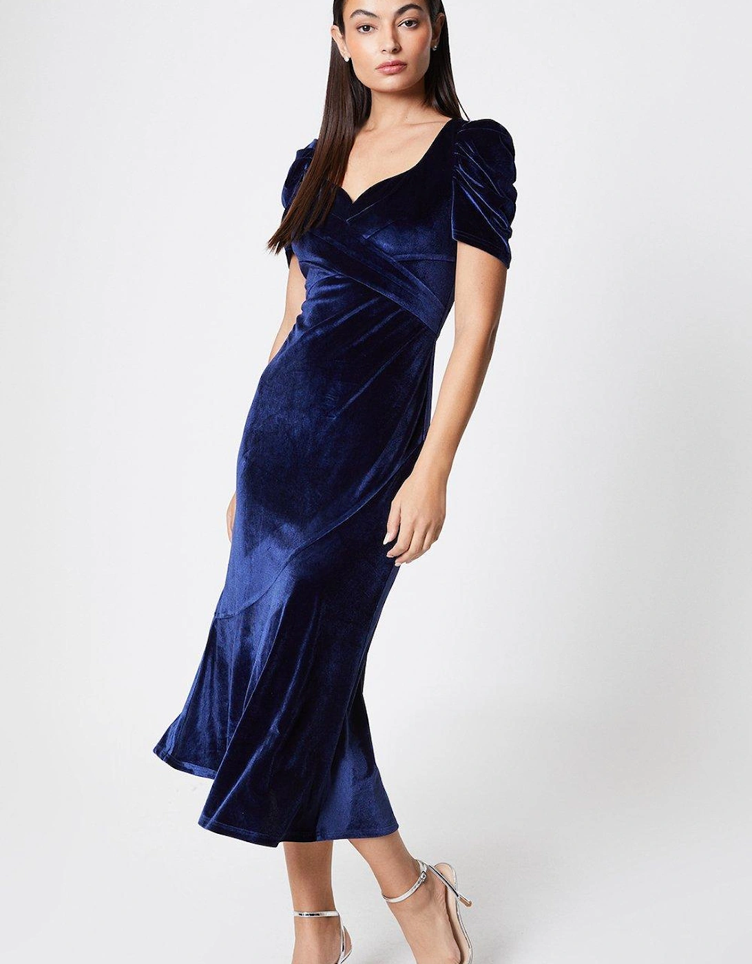 Sweetheart Neck Velvet Midi Dress, 4 of 3