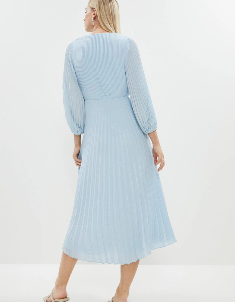 Petite Hem Sweep Pleated Maxi Wrap Dress