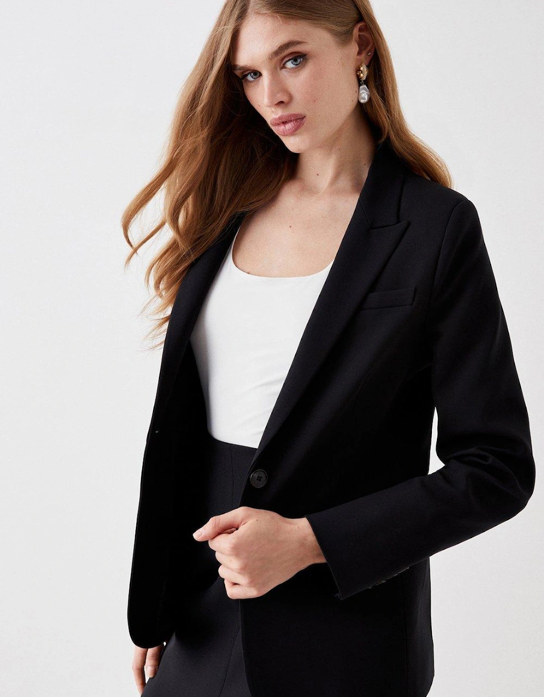 Relaxed Single Breasted Blazer