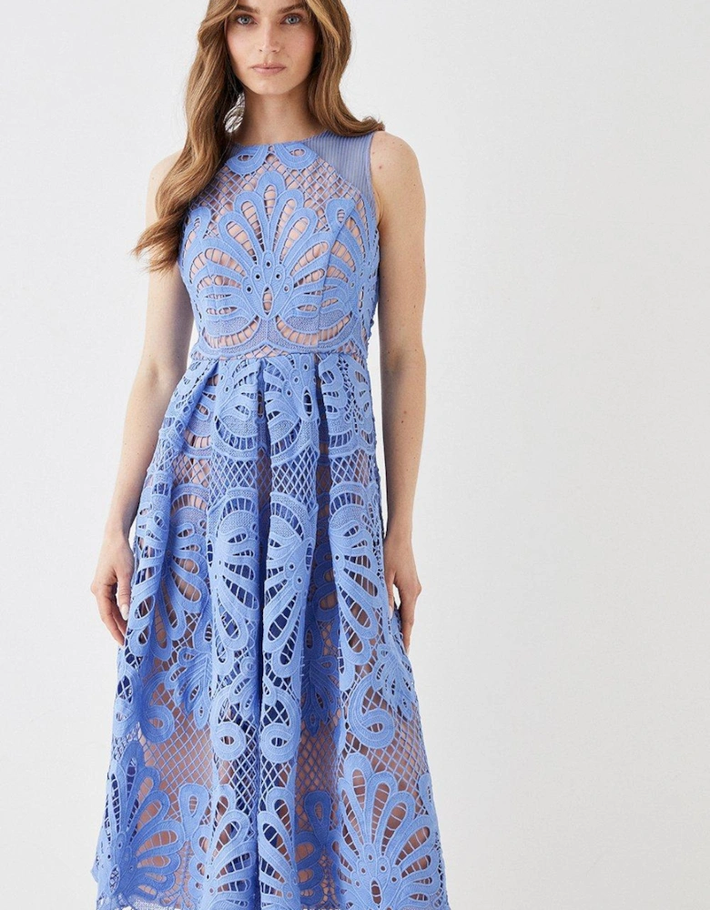 Premium Sleeveless Lace Midi Dress With Contrast Lining