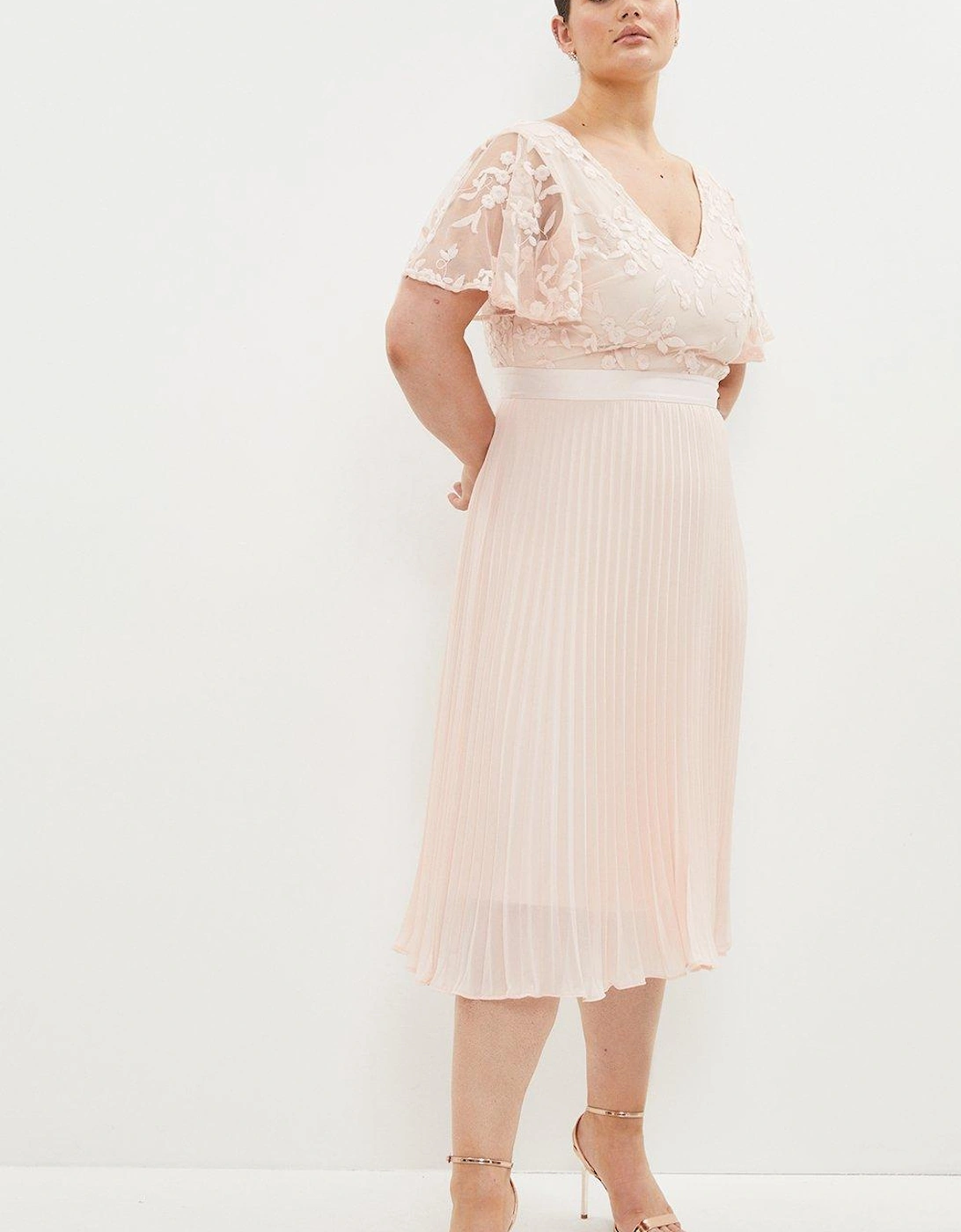 Plus Size V Neck Embroidered Midi Dress