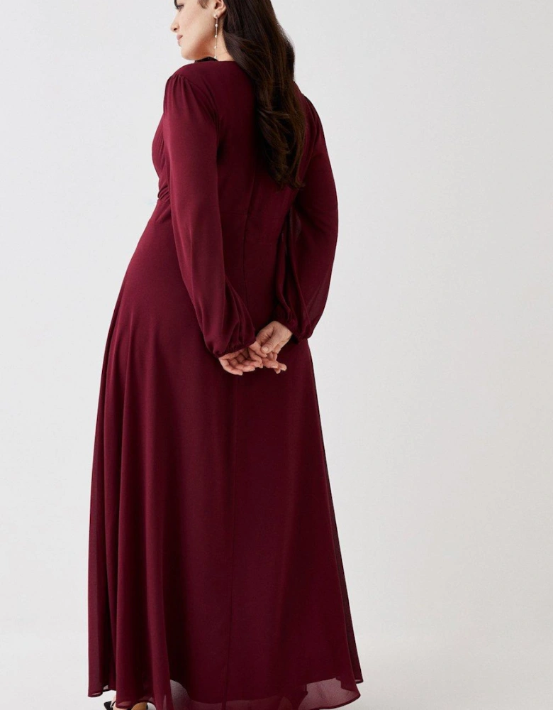 Plus Size Plunge Neck Hem Sweep Maxi Dress