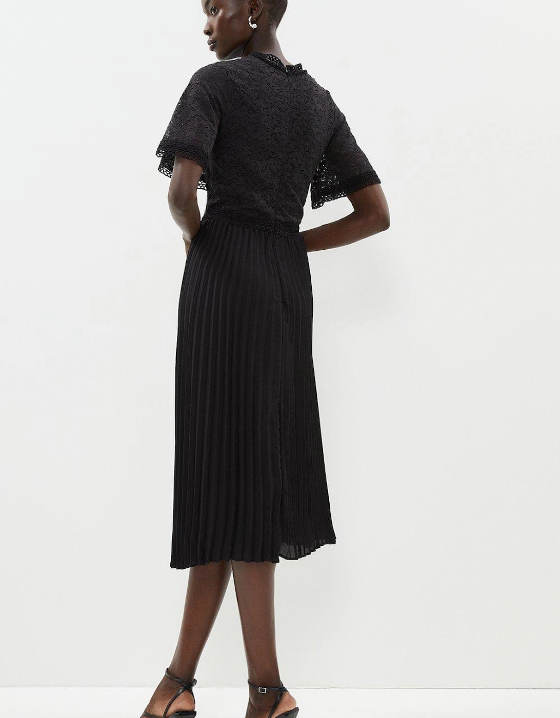 Lace Bodice Angel Sleeve Pleat Skirt Midi Dress