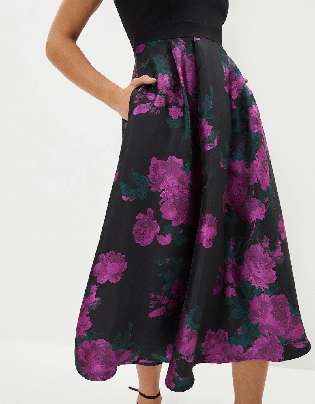 Jacquard Dress With Sleeveless Ponte Top