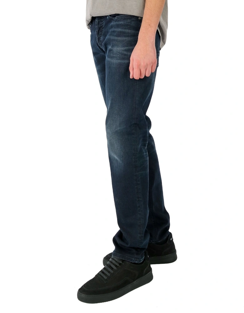 Razor Stretch Washed Dark Blue Jean