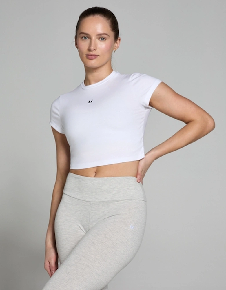 Women's Basic Body Fit Short Sleeve Crop T-Shirt - White