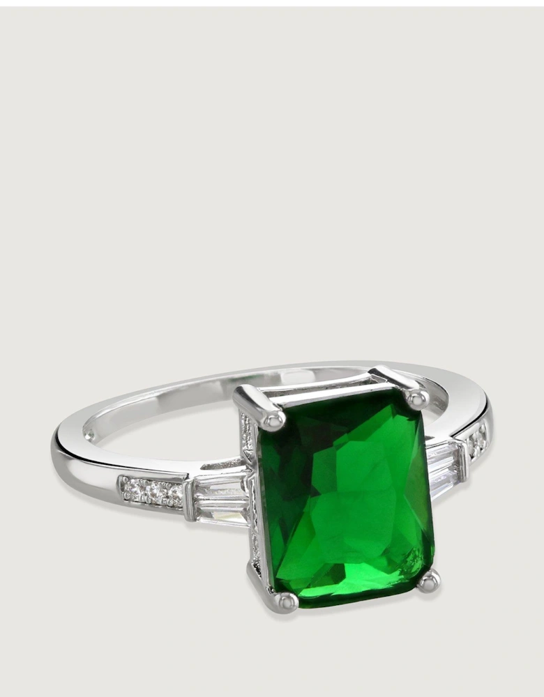 Emerald Baguette With Tapered Baguette Shoulders Ring