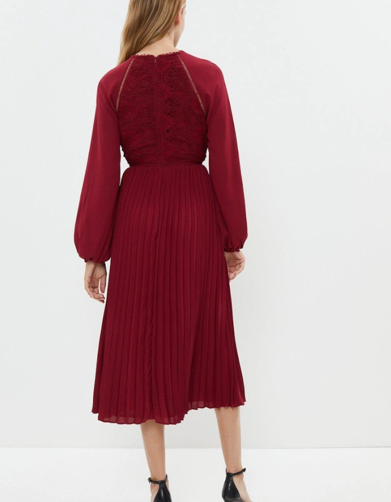 Blouson Sleeve Lace Detail Pleat Skirt Dress
