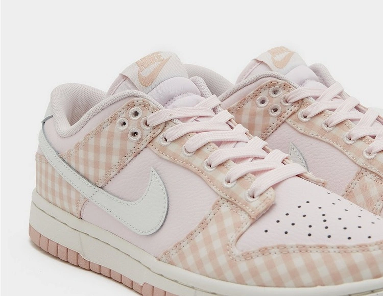 Dunk Low Women's