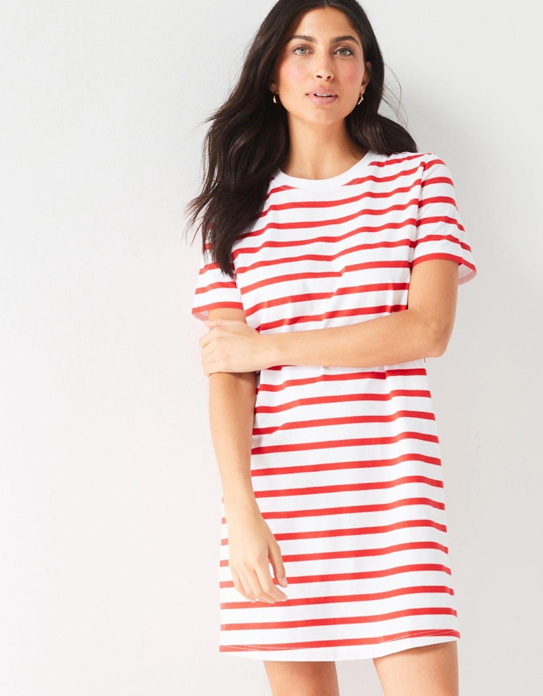 The Essential T-Shirt Dress - Red/White
