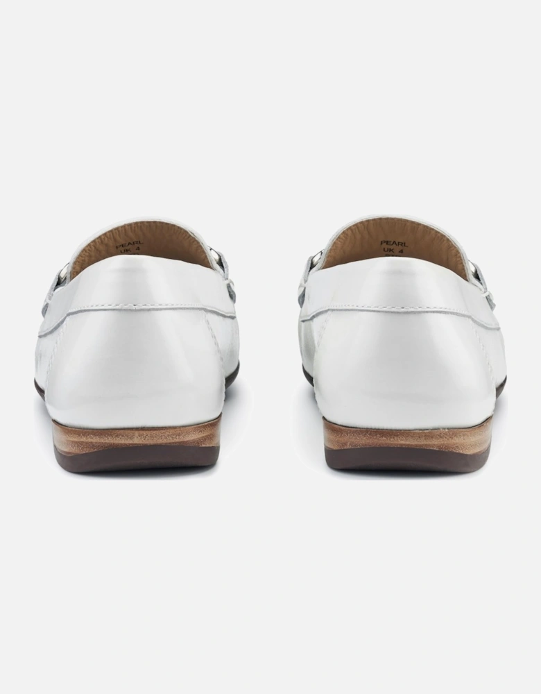 Pearl Womens Moccasins