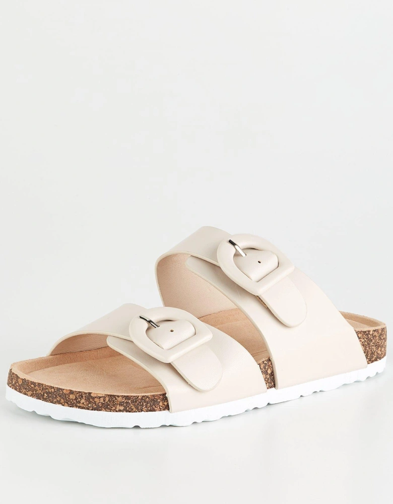 Extra Wide Fit Buckle Footbed Sandal - Cream