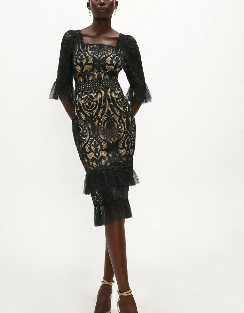 Long Sleeve Tiered Lace Dress