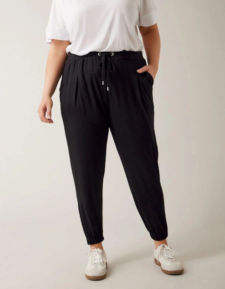Jersey Tapered Trouser Solid Black