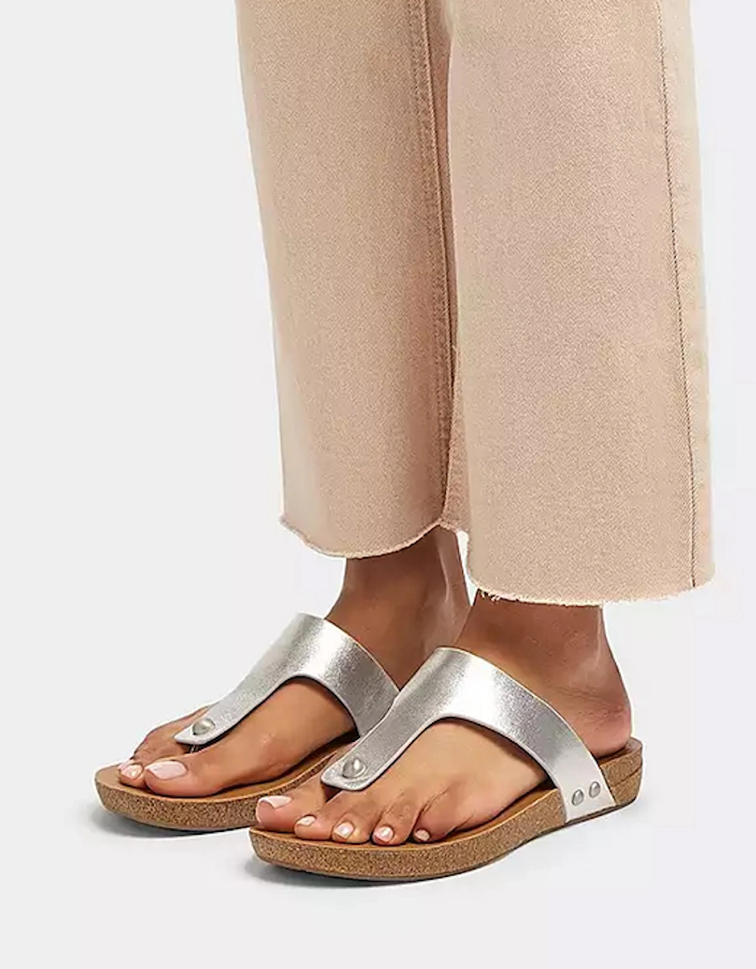 Women's Iqushion Leather Toe Post Sandal Silver