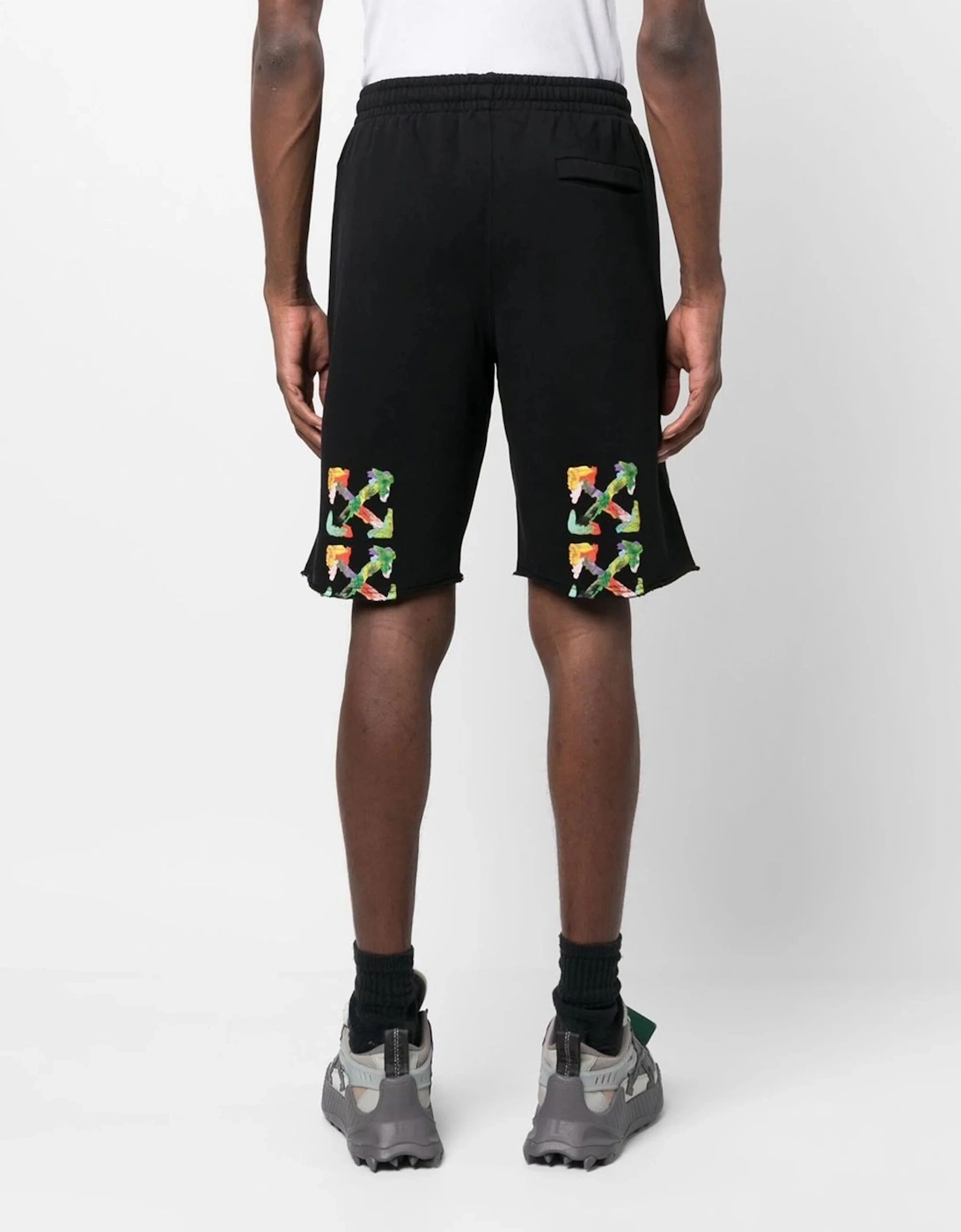 Brush Arrows logo Printed Shorts in Black