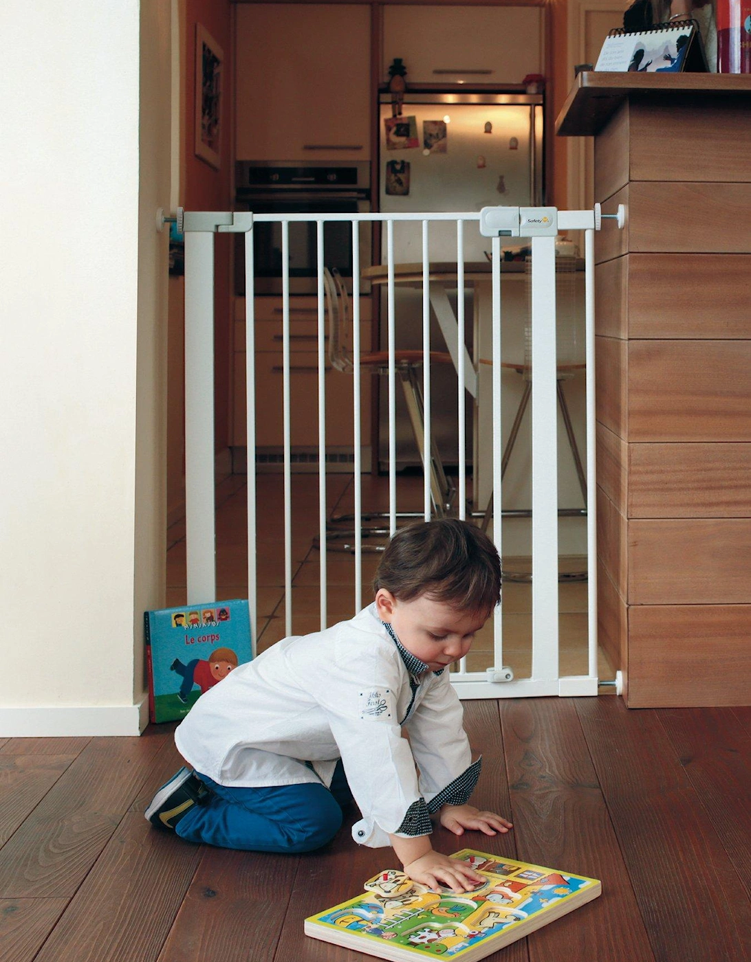 Easy Close Extra Tall Metal Baby Safety Gate, 2 of 1