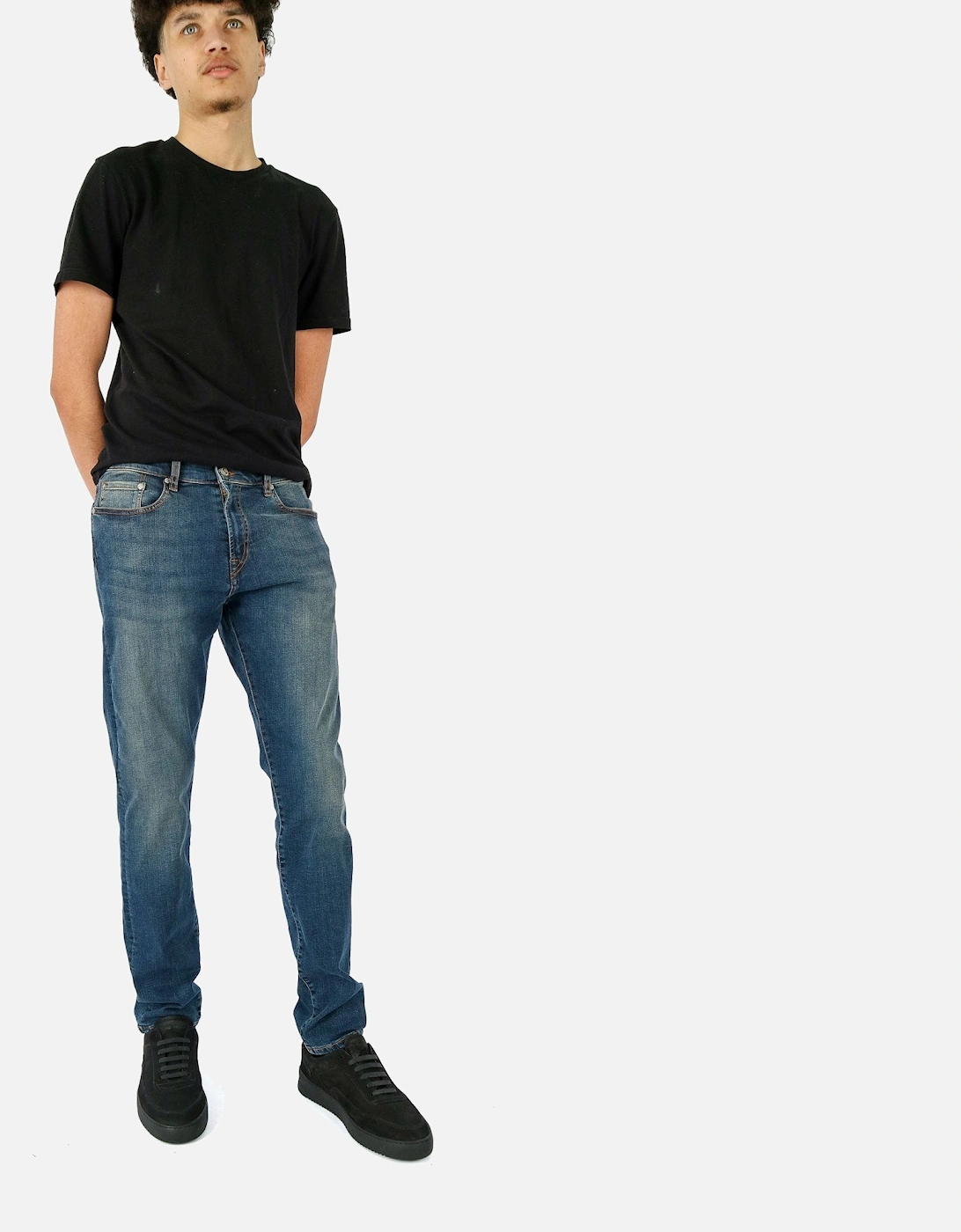 Tapered Stretch Washed Jean