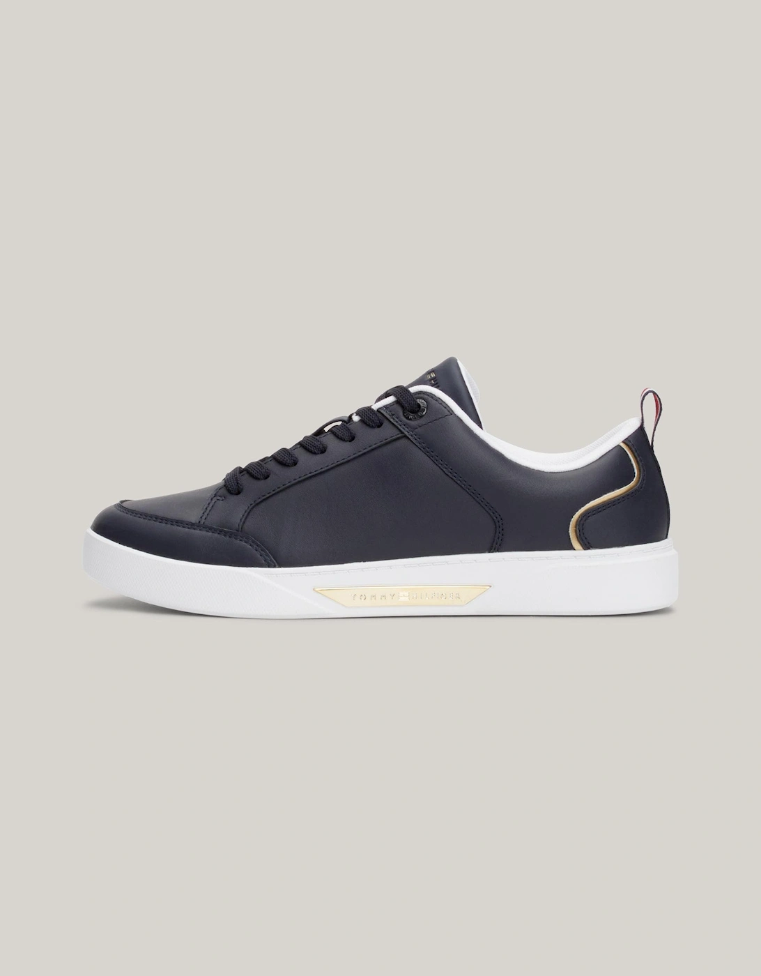 Sporty Chic Womens Court Trainers