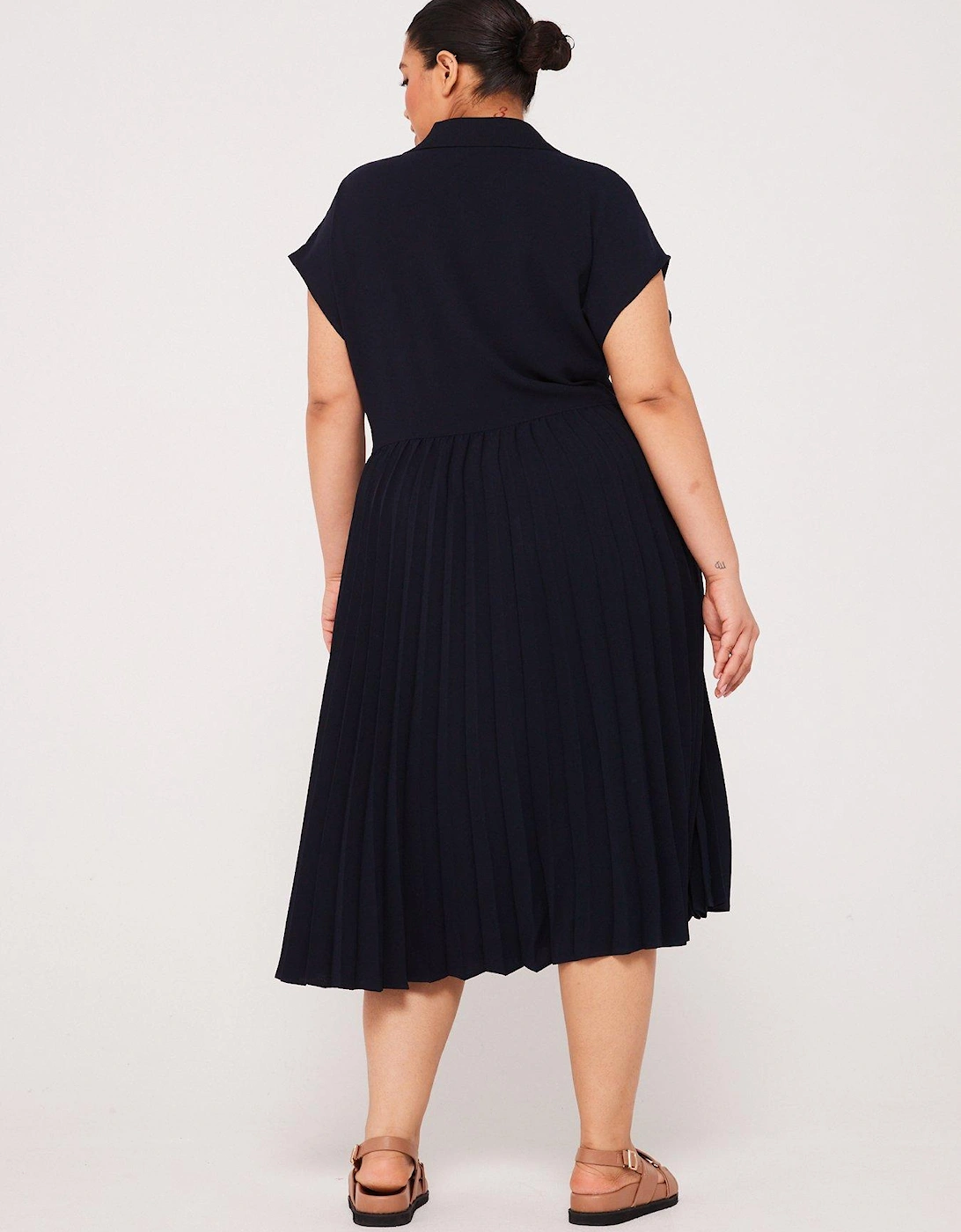 Plus Size Pleated Dress - Navy