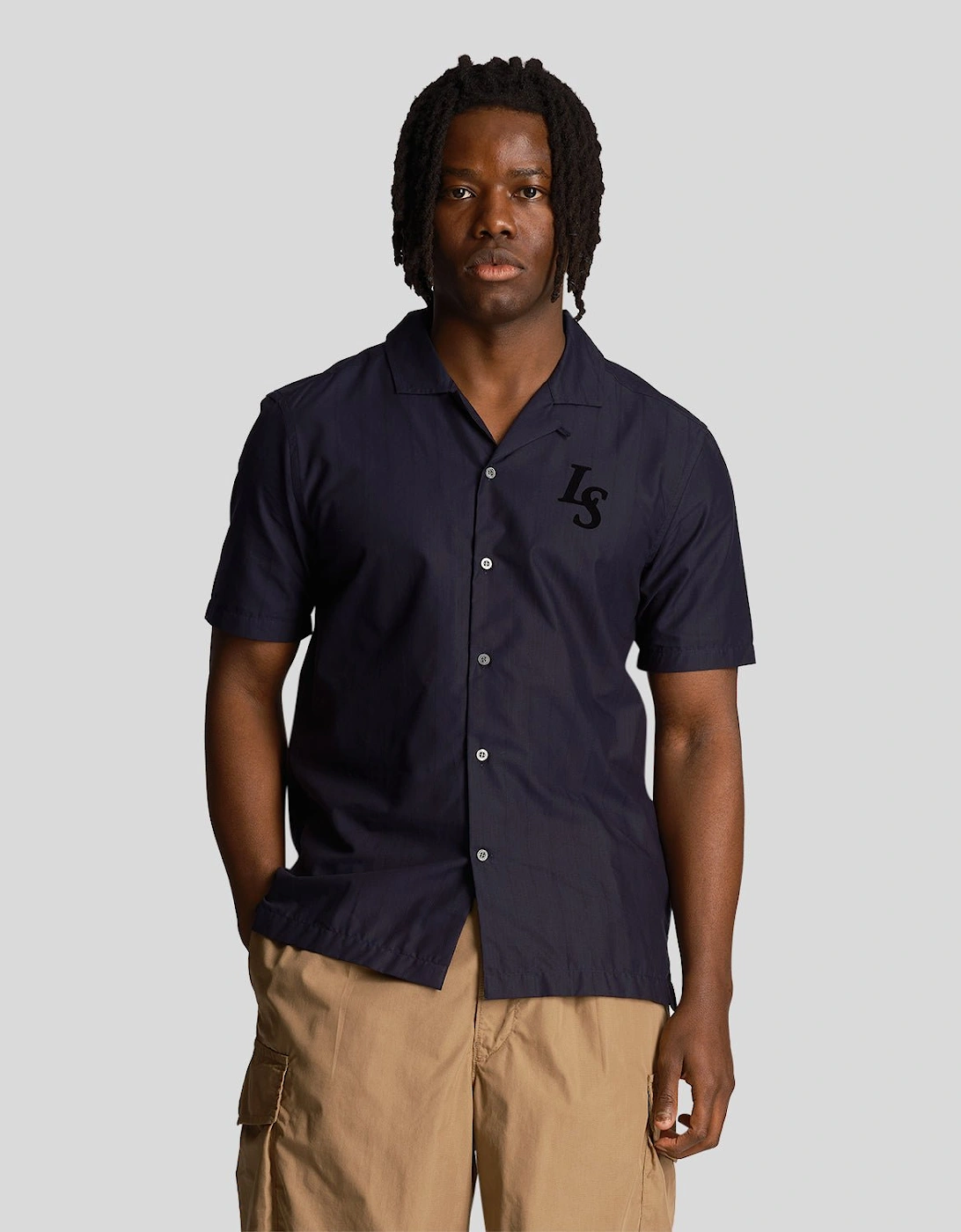 Lyle And Scott Men's Pinstripe Revere collar shirt - Navy - Size: Regular/34