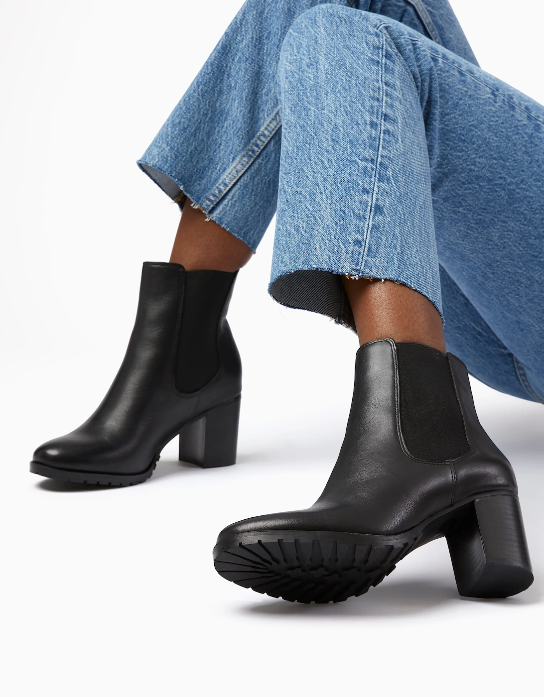 Ladies Partnia - Cleated Block Heel Chelsea Boots