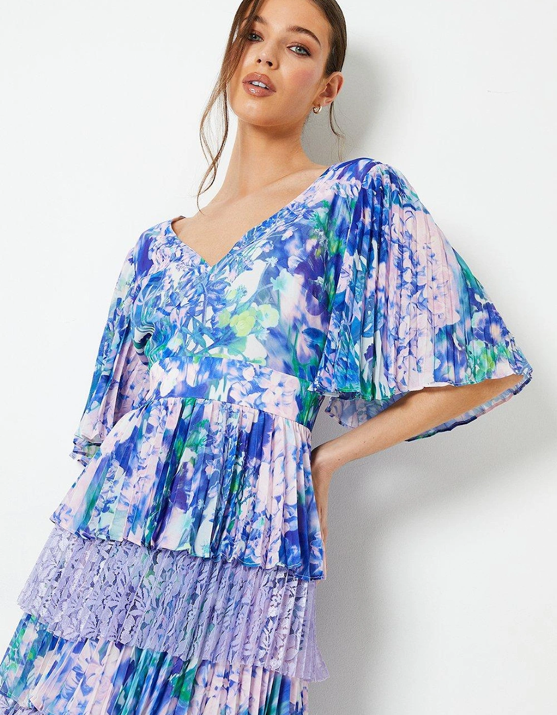 Lace Panelled Pleated Mix Midi Dress