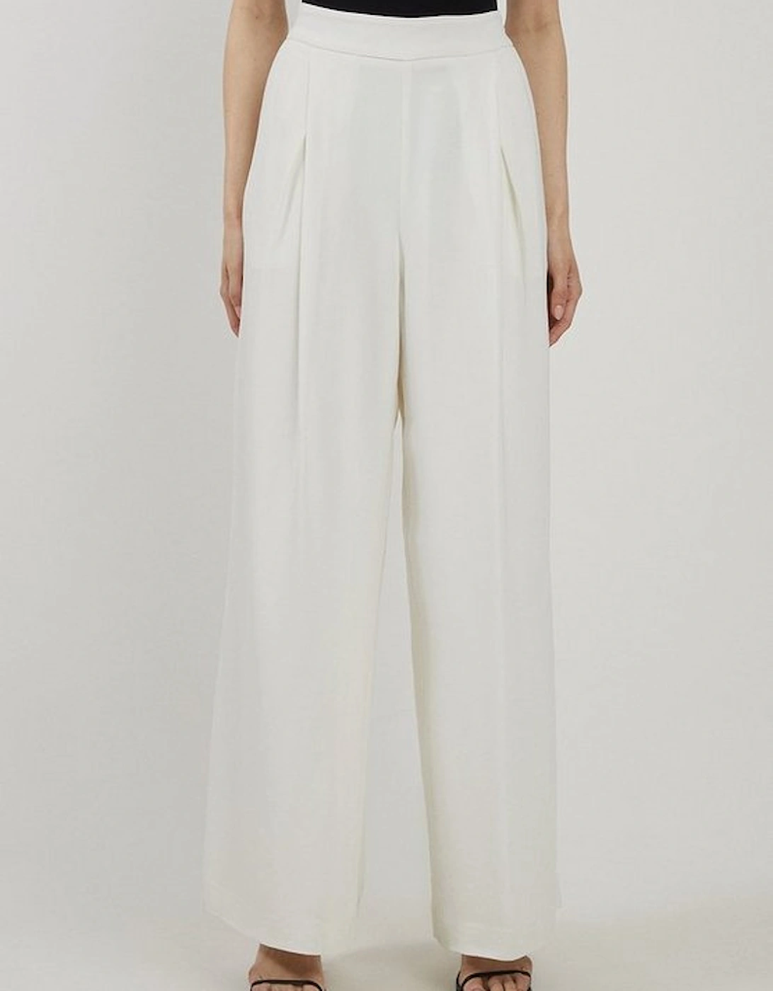 Tailored Pleated Wide Leg Trousers