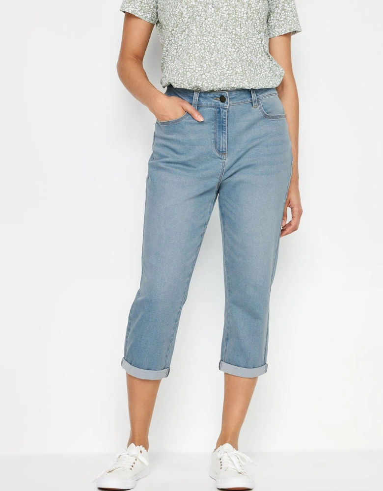 Light Wash Boyfriend Crop Jean