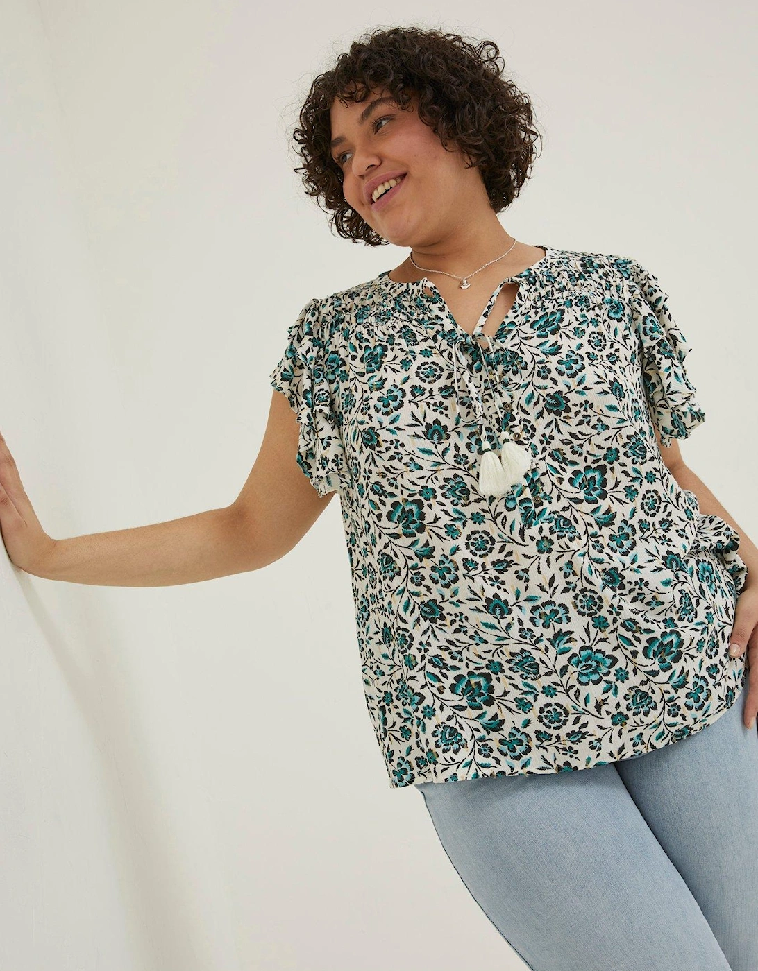 Kai Stretched Floral Top - Cream
