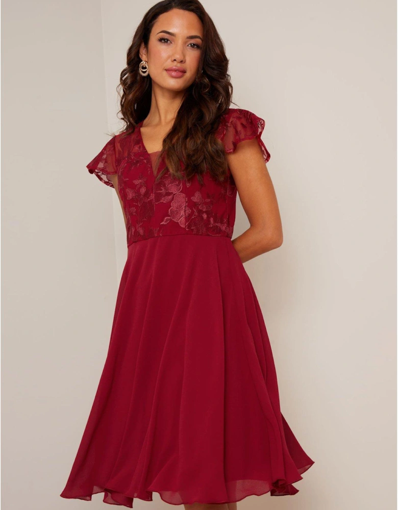 V Neck Embroidered Midi Dress - Red
