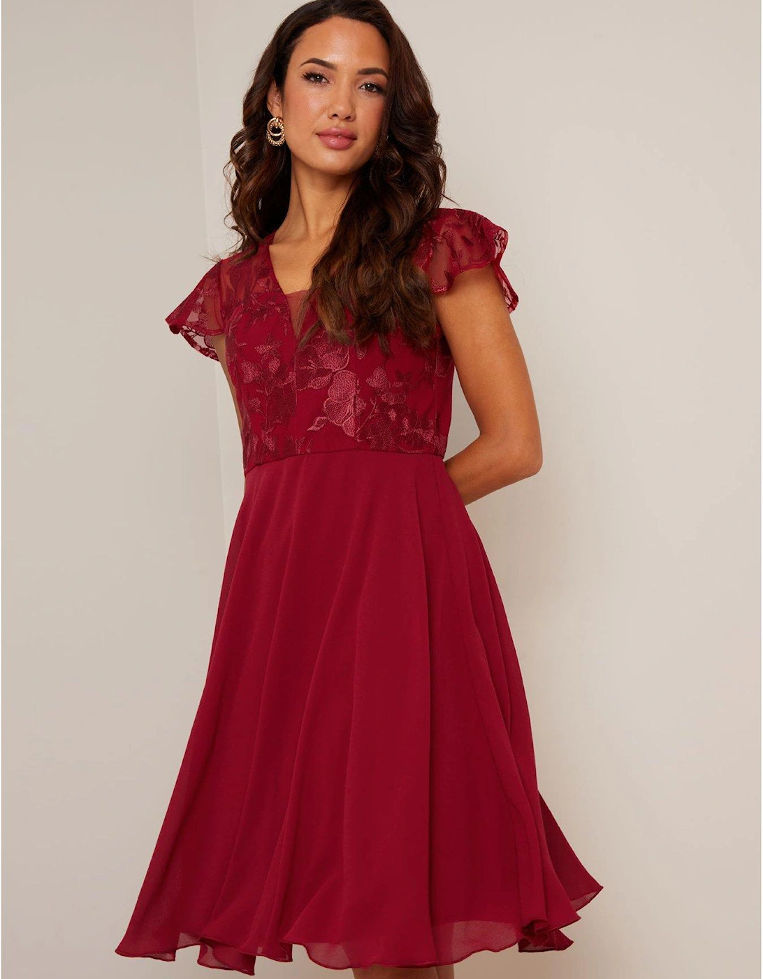 V Neck Embroidered Midi Dress - Red